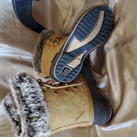 Womens Weather Spirits Boots Size 8 NWOT - Picture 2 of 5